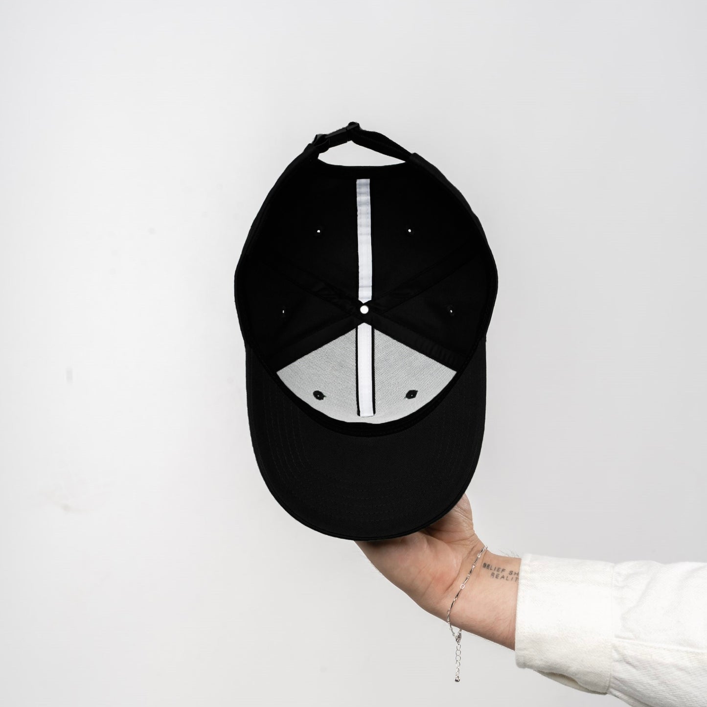 ESSENCE NOIR Baseballcap
